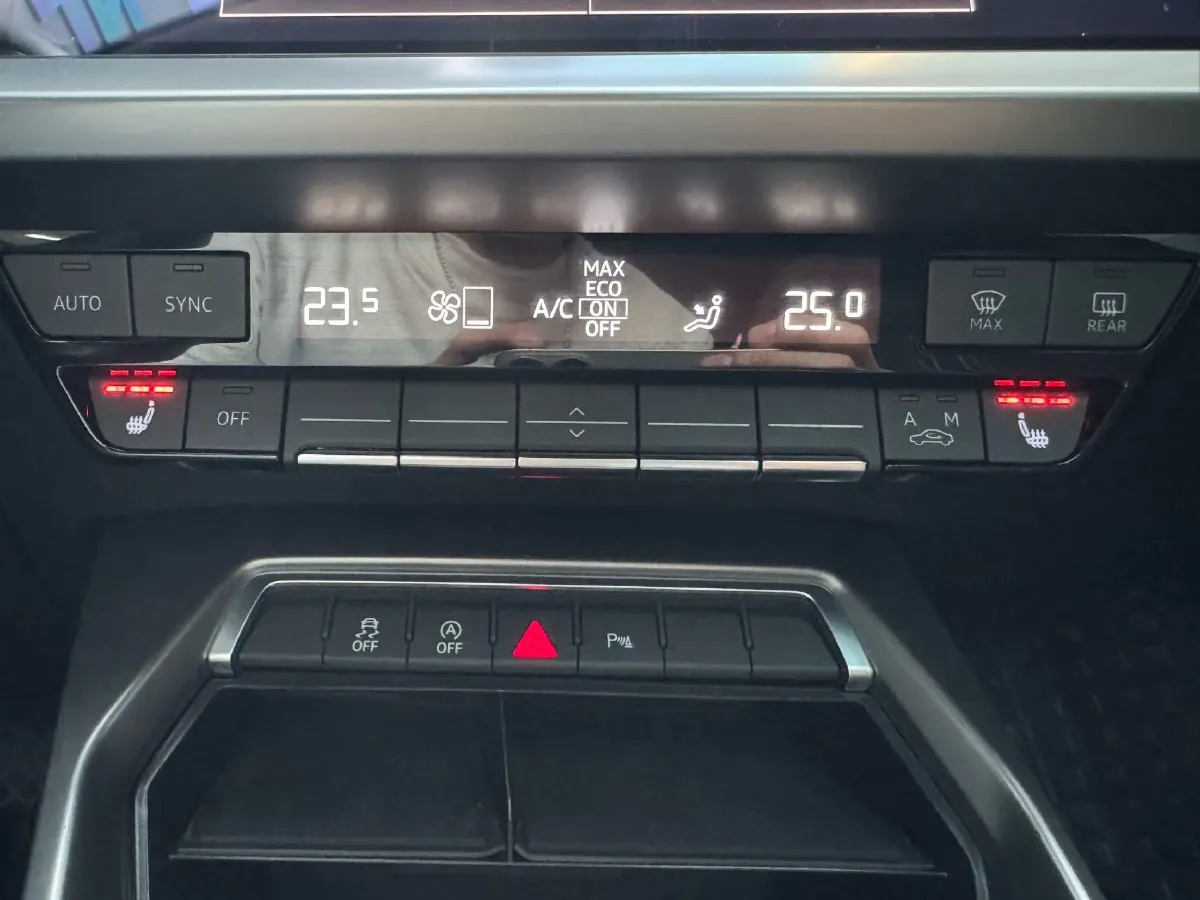 2022 Audi A3 1.4T 150HP L4 7DCT,autocango,china used car exporter,china ev exporter,chinese used car exporter,chinese used ev exporter