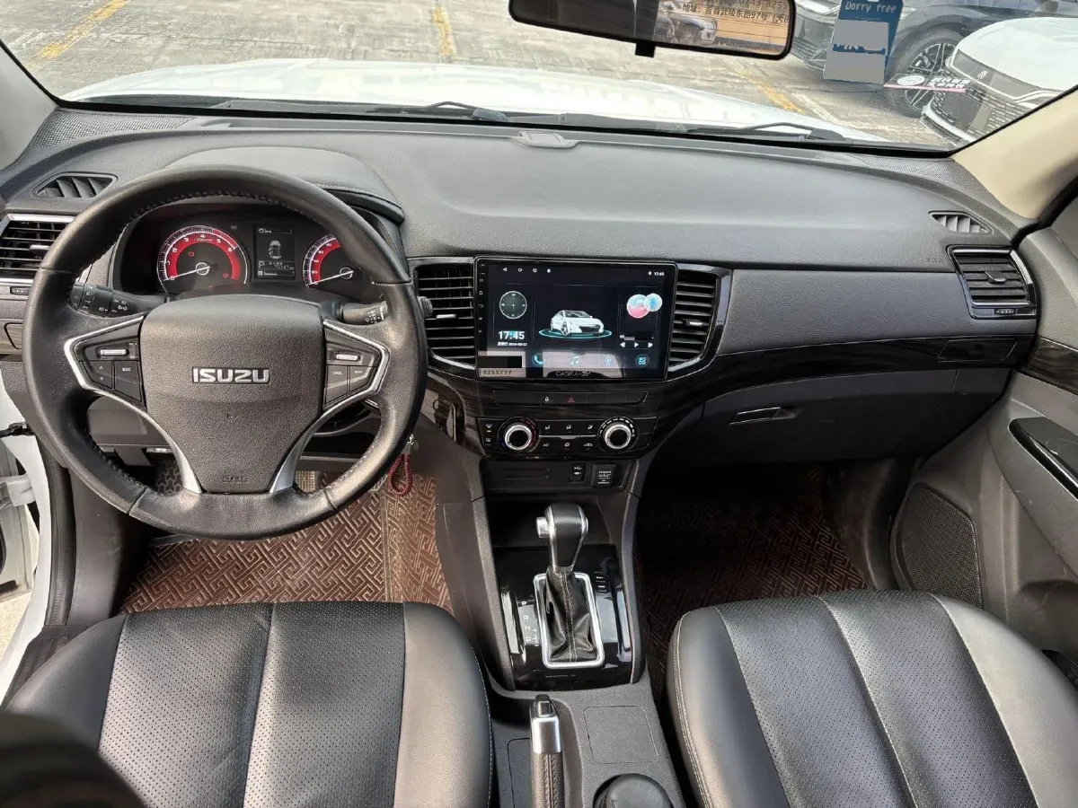 2019 Isuzu LingTuo 2.5T 129HP L4 6AT,autocango,china used car exporter,china ev exporter,chinese used car exporter,chinese used ev exporter