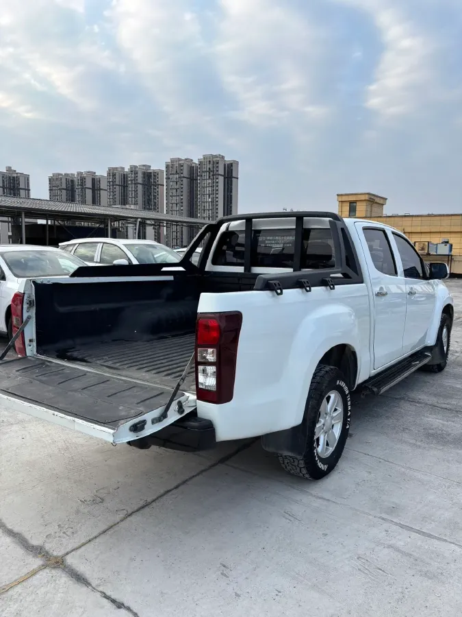 2019 Isuzu LingTuo 2.5T 129HP L4 6AT,autocango,china used car exporter,china ev exporter,chinese used car exporter,chinese used ev exporter