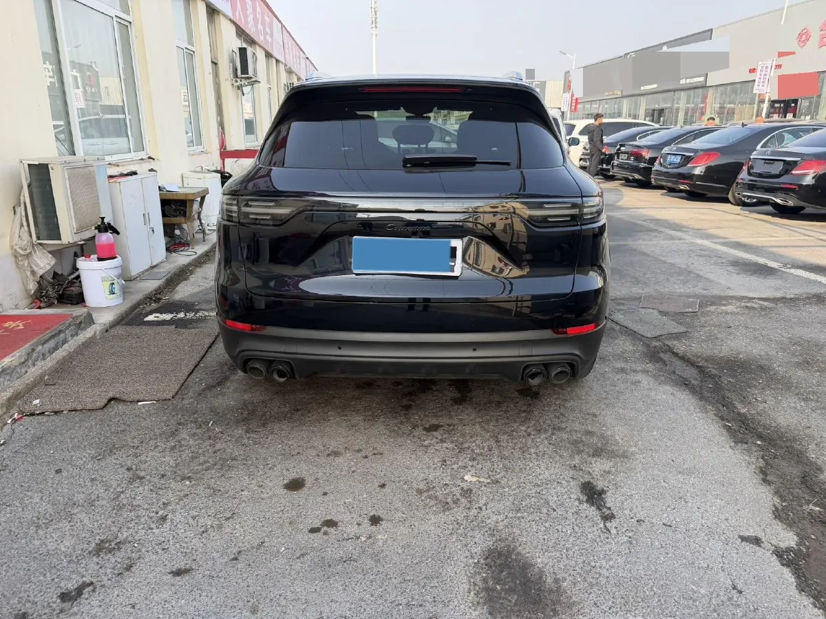 2022 Porsche Cayenne 3.0T 340HP V6 8AT,autocango,china used car exporter,china ev exporter,chinese used car exporter,chinese used ev exporter
