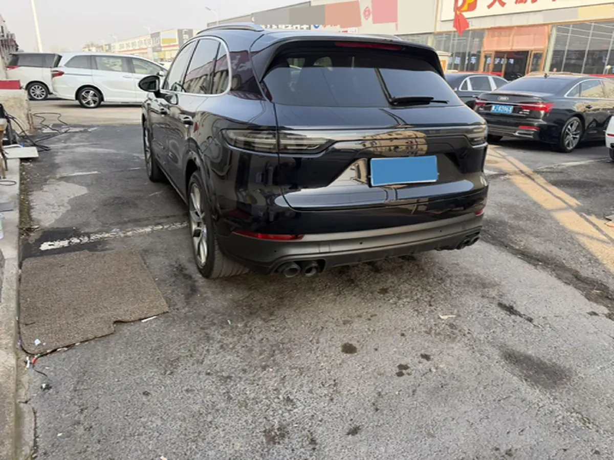 2022 Porsche Cayenne 3.0T 340HP V6 8AT,autocango,china used car exporter,china ev exporter,chinese used car exporter,chinese used ev exporter