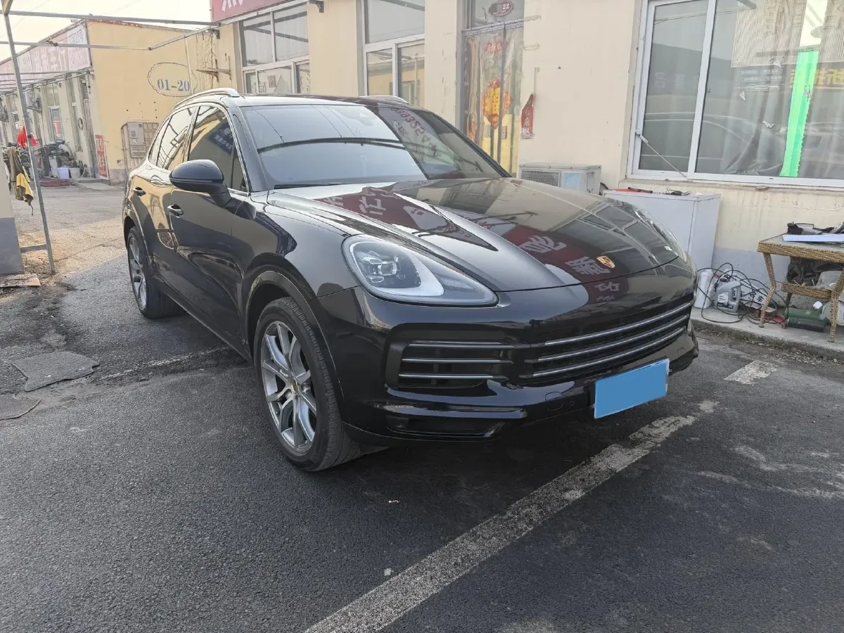 2022 Porsche Cayenne 3.0T 340HP V6 8AT,autocango,china used car exporter,china ev exporter,chinese used car exporter,chinese used ev exporter