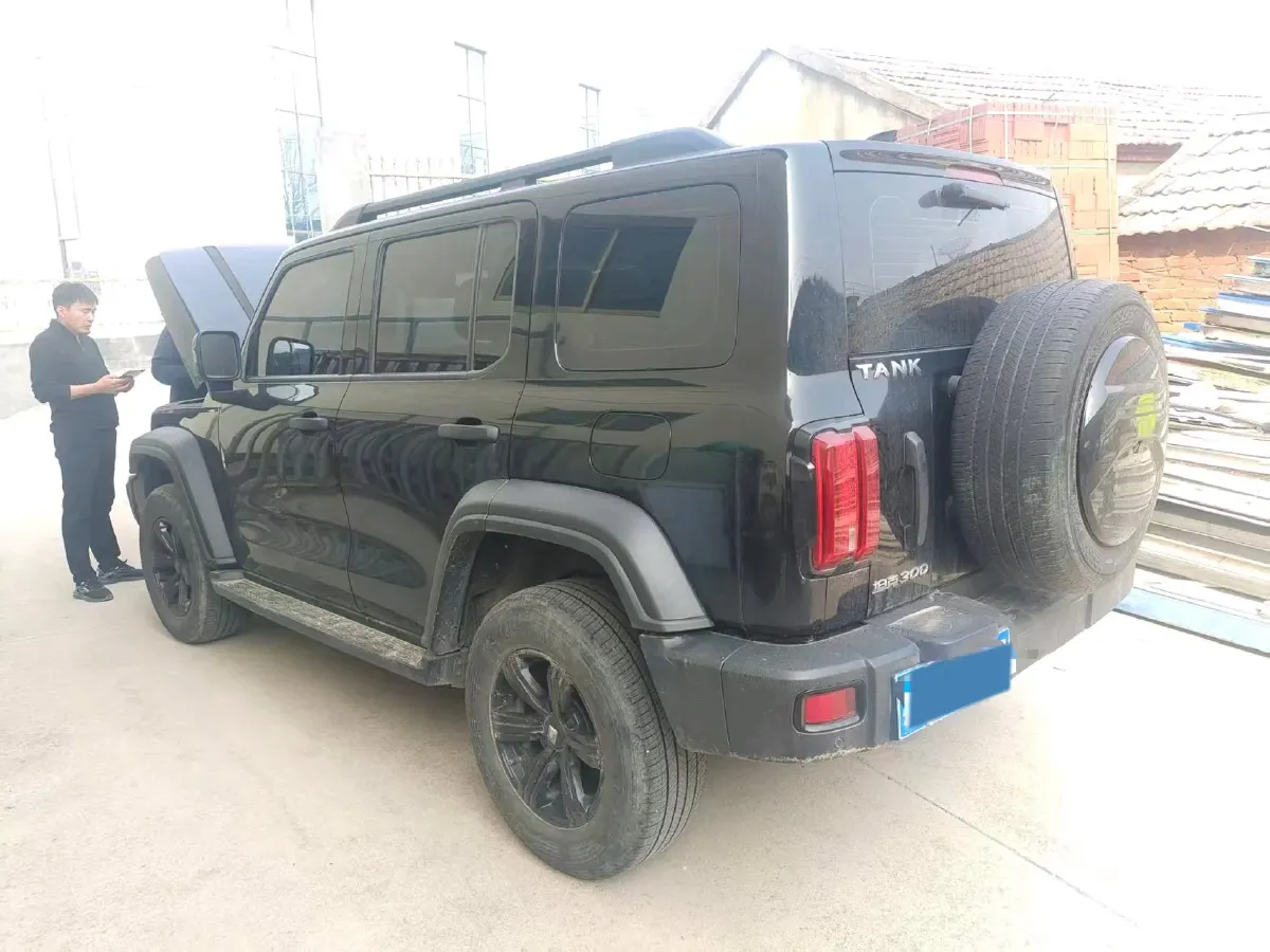 2023 Tank 300 2.0T 227HP L4 8AT,autocango,china used car exporter,china ev exporter,chinese used car exporter,chinese used ev exporter