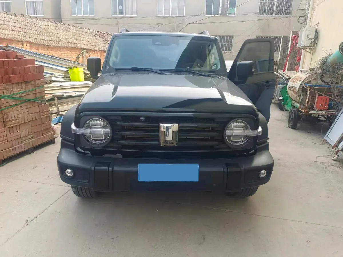2023 Tank 300 2.0T 227HP L4 8AT,autocango,china used car exporter,china ev exporter,chinese used car exporter,chinese used ev exporter
