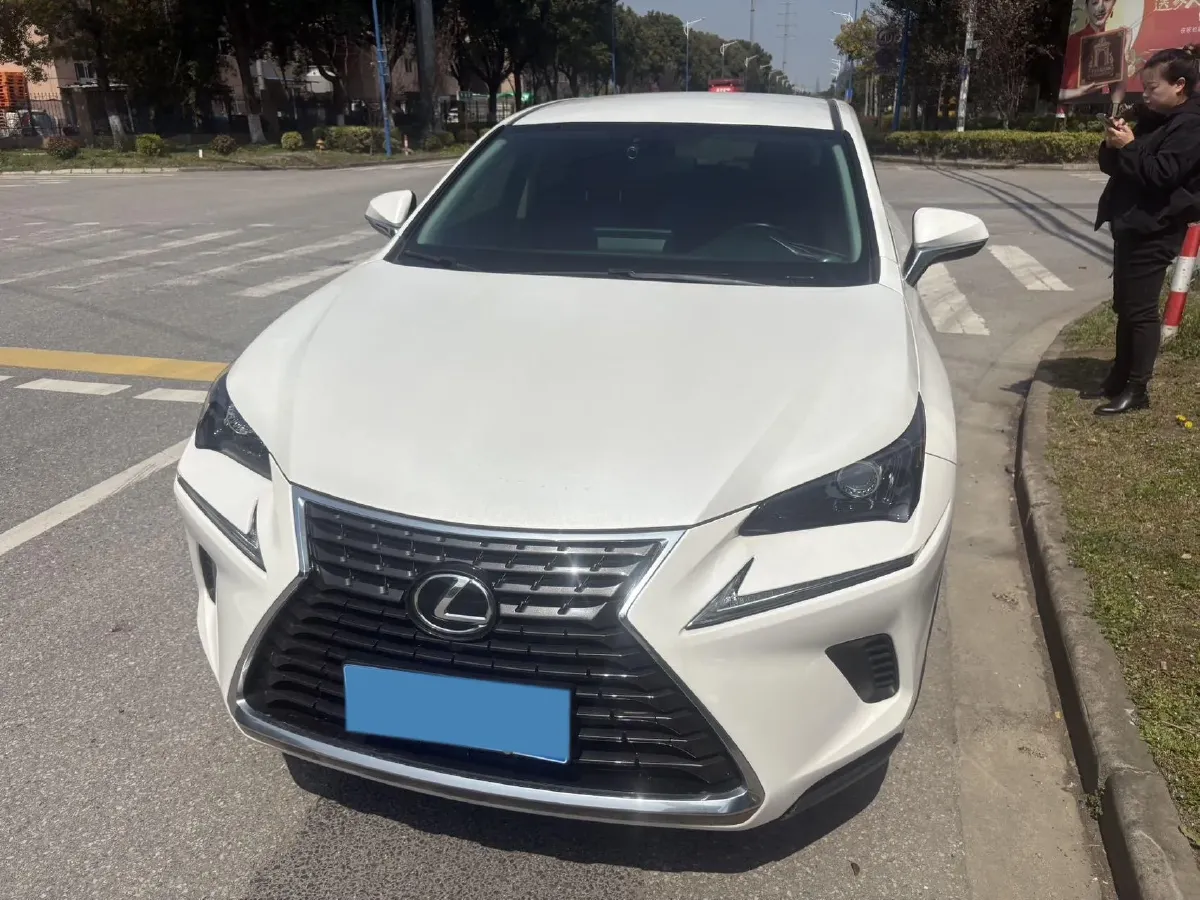 2020 Lexus NX 2.0L 150HP L4 CVT,autocango,china used car exporter,china ev exporter,chinese used car exporter,chinese used ev exporter