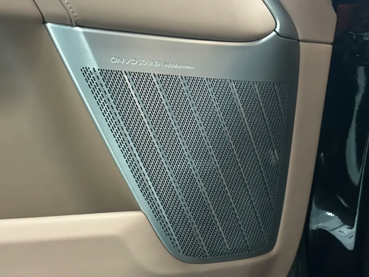 2025 ONVO L90 BEV,autocango,china used car exporter,china ev exporter,chinese used car exporter,chinese used ev exporter