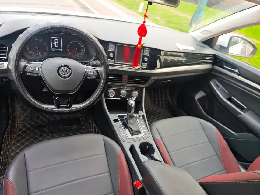 2020 Volkswagen Bora 1.5L 113HP L4 6AT,autocango,china used car exporter,china ev exporter,chinese used car exporter,chinese used ev exporter