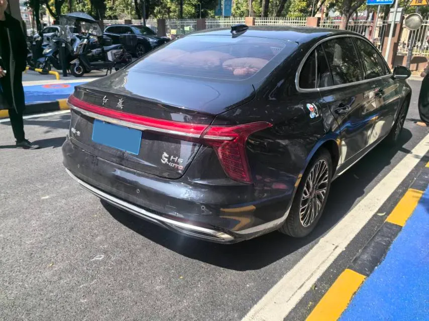 2024 HongQi H5 2.0T 224HP L4 8AT,autocango,china used car exporter,china ev exporter,chinese used car exporter,chinese used ev exporter