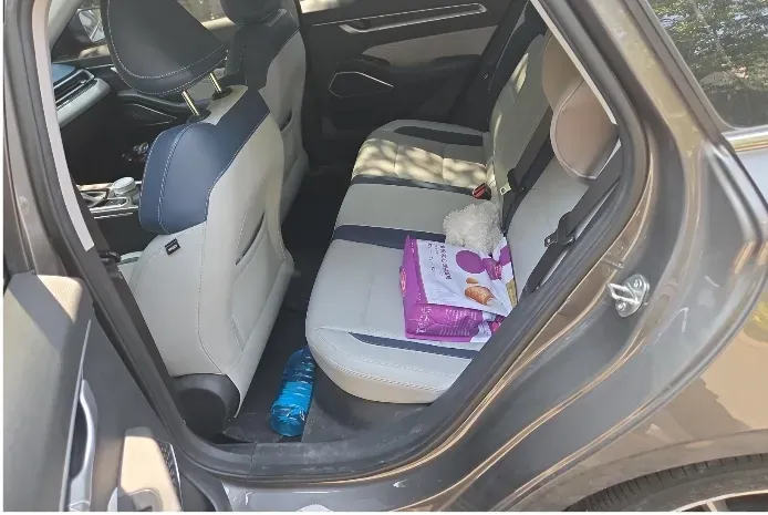 2022 Geely Emgrand 1.5L 114HP L4 CVT,autocango,china used car exporter,china ev exporter,chinese used car exporter,chinese used ev exporter