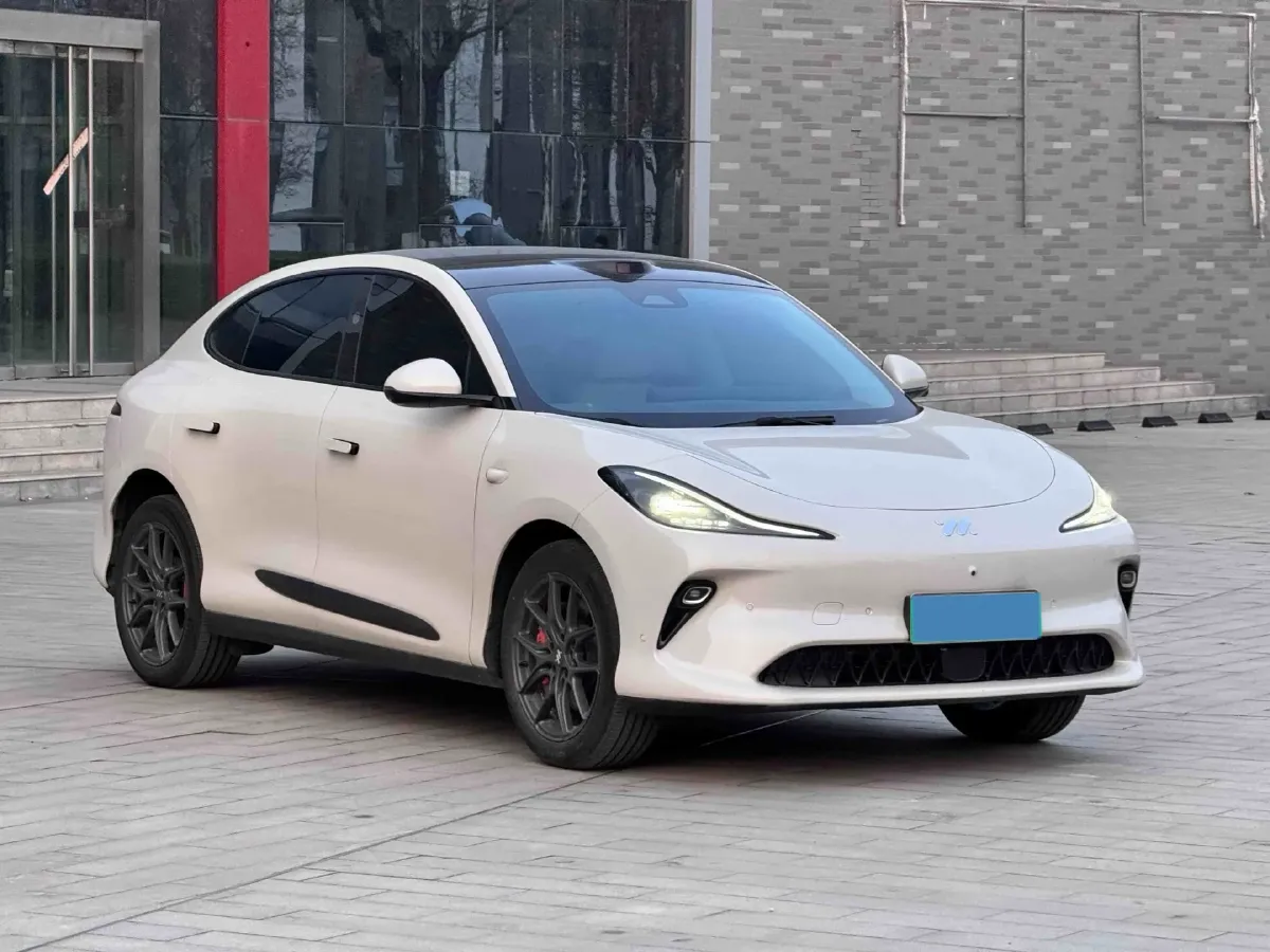 2025 IM LS6 BEV 75KWH,autocango,china used car exporter,china ev exporter,chinese used car exporter,chinese used ev exporter