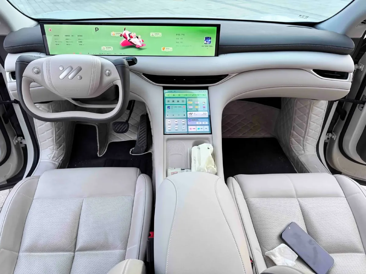 2025 IM LS6 BEV 75KWH,autocango,china used car exporter,china ev exporter,chinese used car exporter,chinese used ev exporter