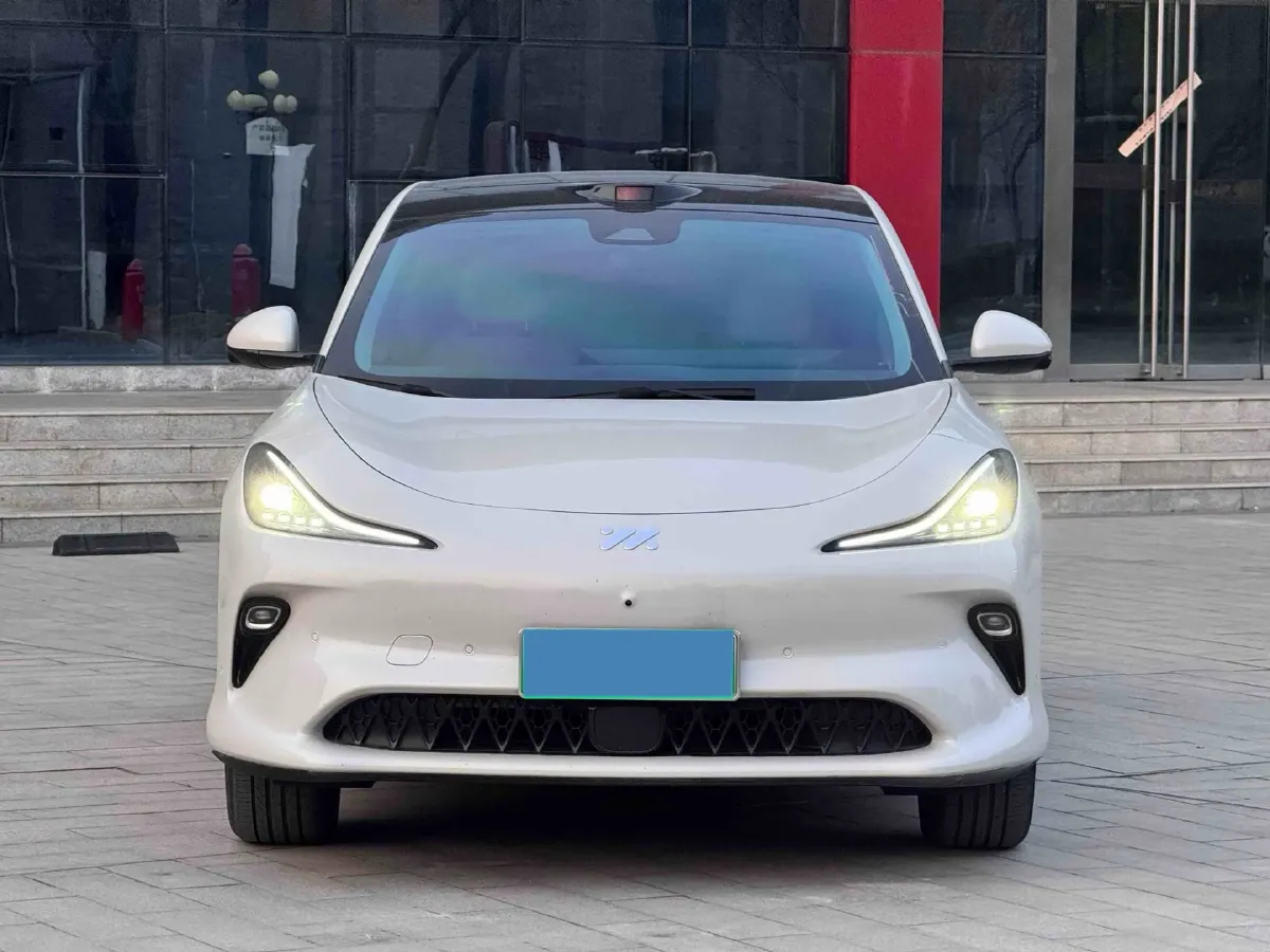 2025 IM LS6 BEV 75KWH,autocango,china used car exporter,china ev exporter,chinese used car exporter,chinese used ev exporter