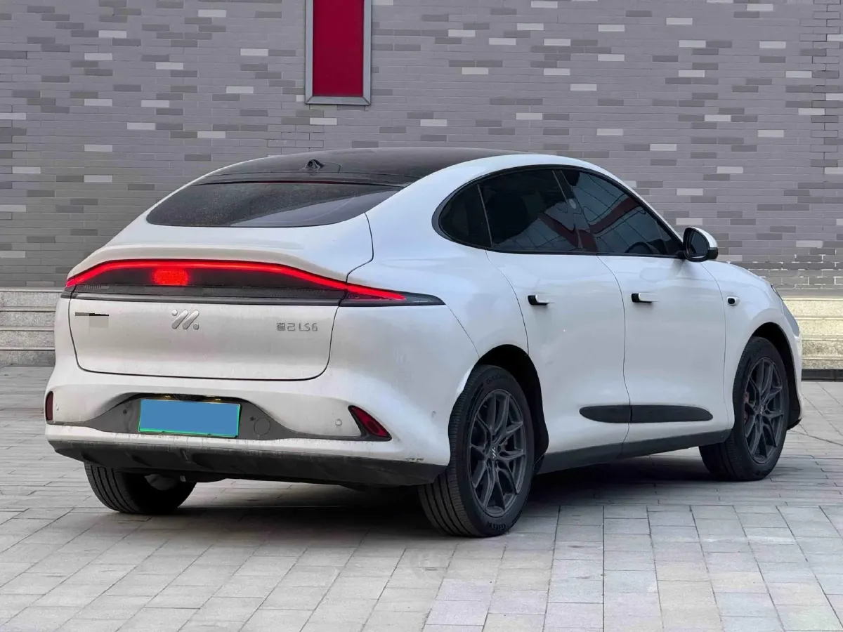 2025 IM LS6 BEV 75KWH,autocango,china used car exporter,china ev exporter,chinese used car exporter,chinese used ev exporter