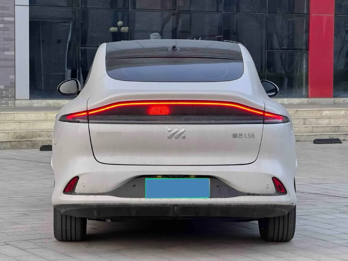 2025 IM LS6 BEV 75KWH,autocango,china used car exporter,china ev exporter,chinese used car exporter,chinese used ev exporter