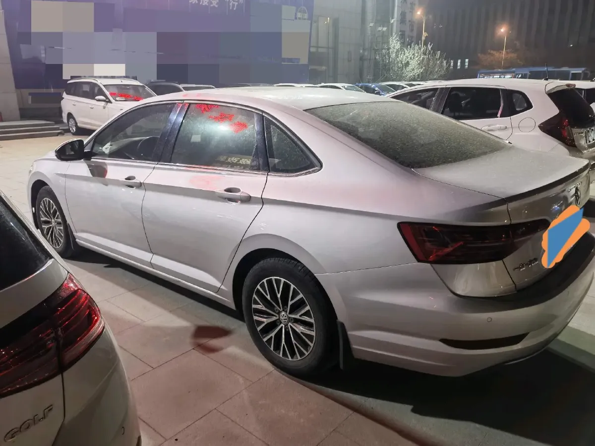 2019 Jeep Renegade 1.3T 173HP L4 7DCT,autocango,china used car exporter,china ev exporter,chinese used car exporter,chinese used ev exporter