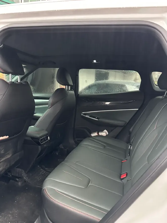 2023 Geely Azkarra 1.5T 181HP L4 7DCT,autocango,china used car exporter,china ev exporter,chinese used car exporter,chinese used ev exporter