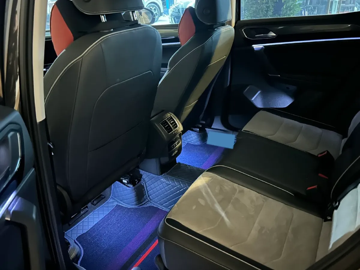 2020 Volkswagen Tayron X 2.0T 186HP L4 7DCT,autocango,china used car exporter,china ev exporter,chinese used car exporter,chinese used ev exporter