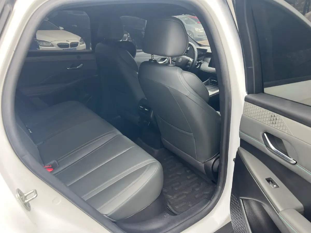 2025 BYD Qin Plus 1.5L 101HP L4 E-CVT PHEV 7.68KWH,autocango,china used car exporter,china ev exporter,chinese used car exporter,chinese used ev exporter