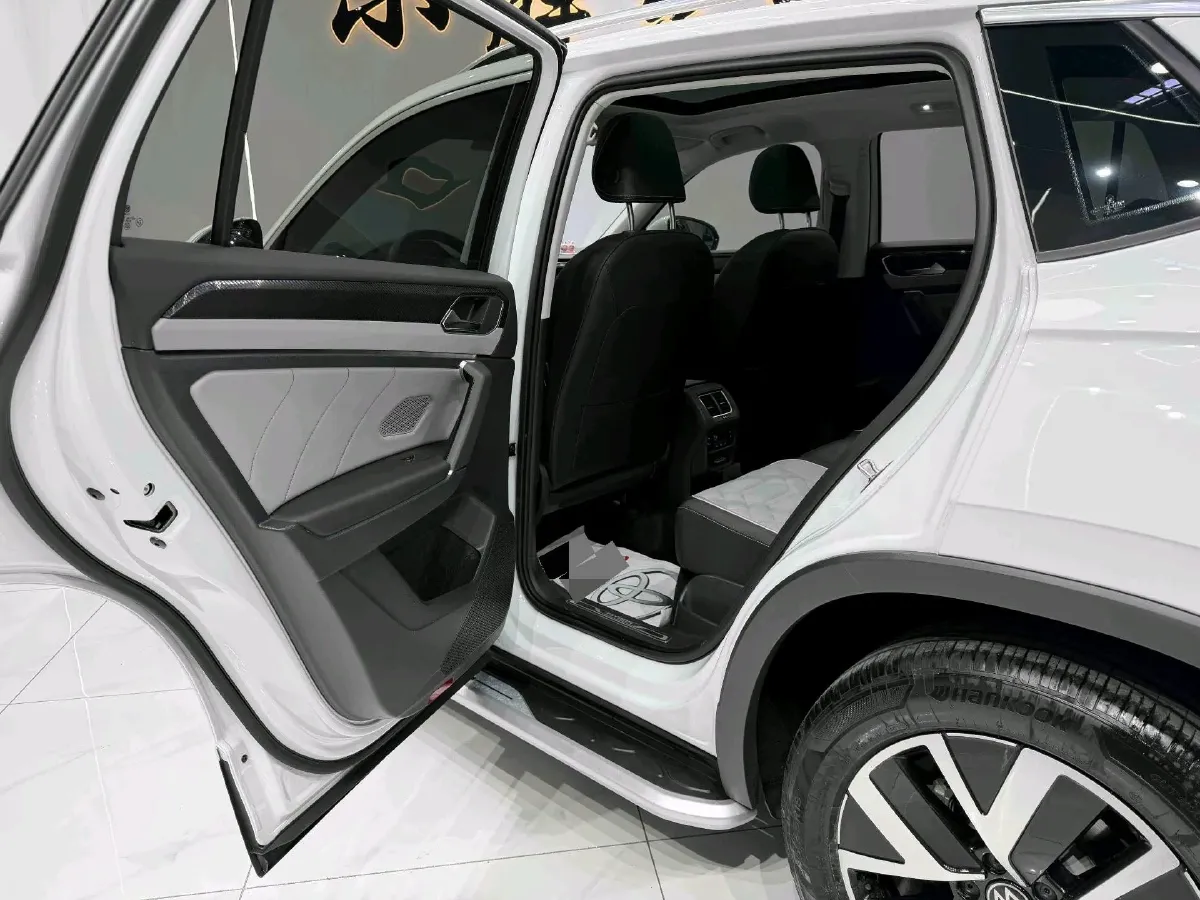 2023 Volkswagen Tayron 1.4T 150HP L4 7DCT,autocango,china used car exporter,china ev exporter,chinese used car exporter,chinese used ev exporter