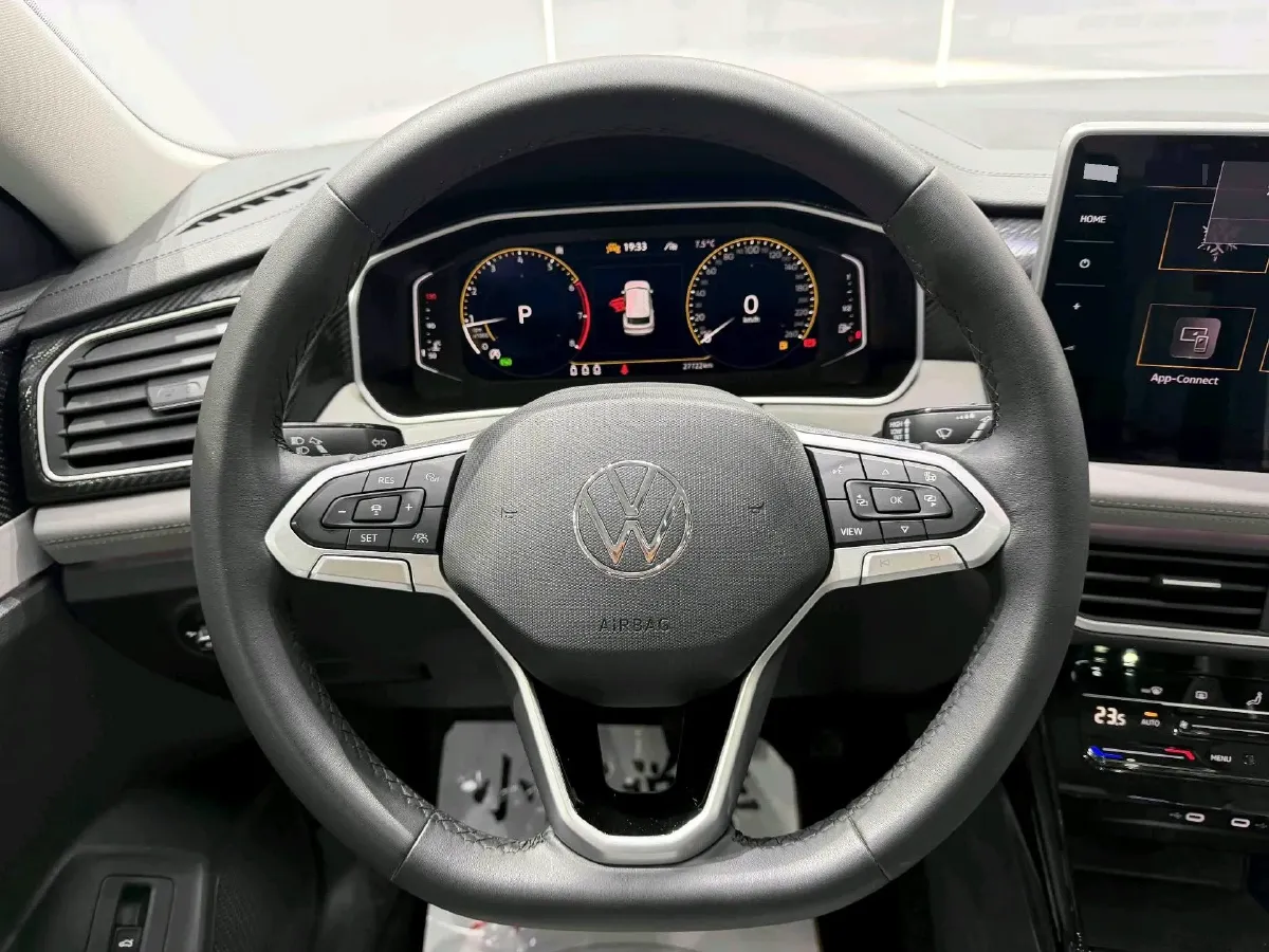 2023 Volkswagen Tayron 1.4T 150HP L4 7DCT,autocango,china used car exporter,china ev exporter,chinese used car exporter,chinese used ev exporter