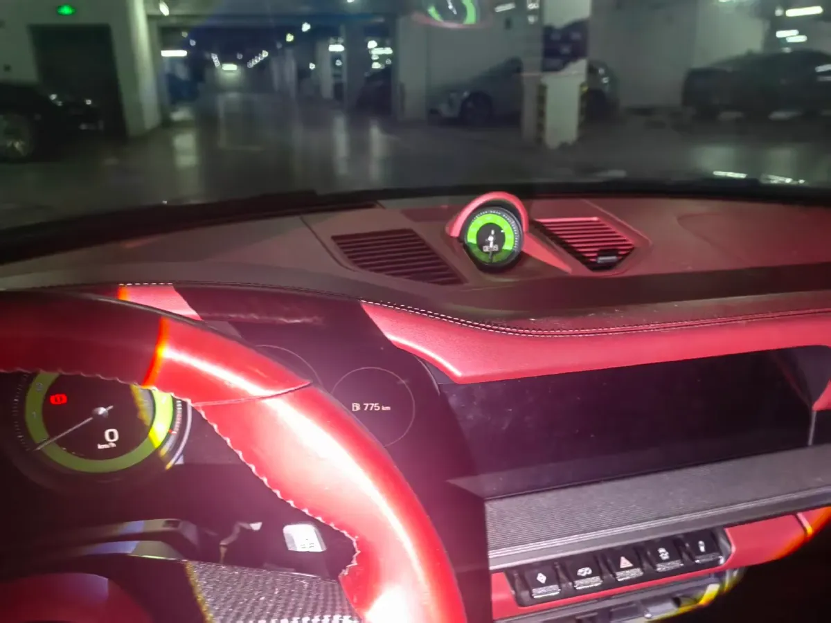 2022 Porsche 911 3.0T 385HP H6 8DCT,autocango,china used car exporter,china ev exporter,chinese used car exporter,chinese used ev exporter