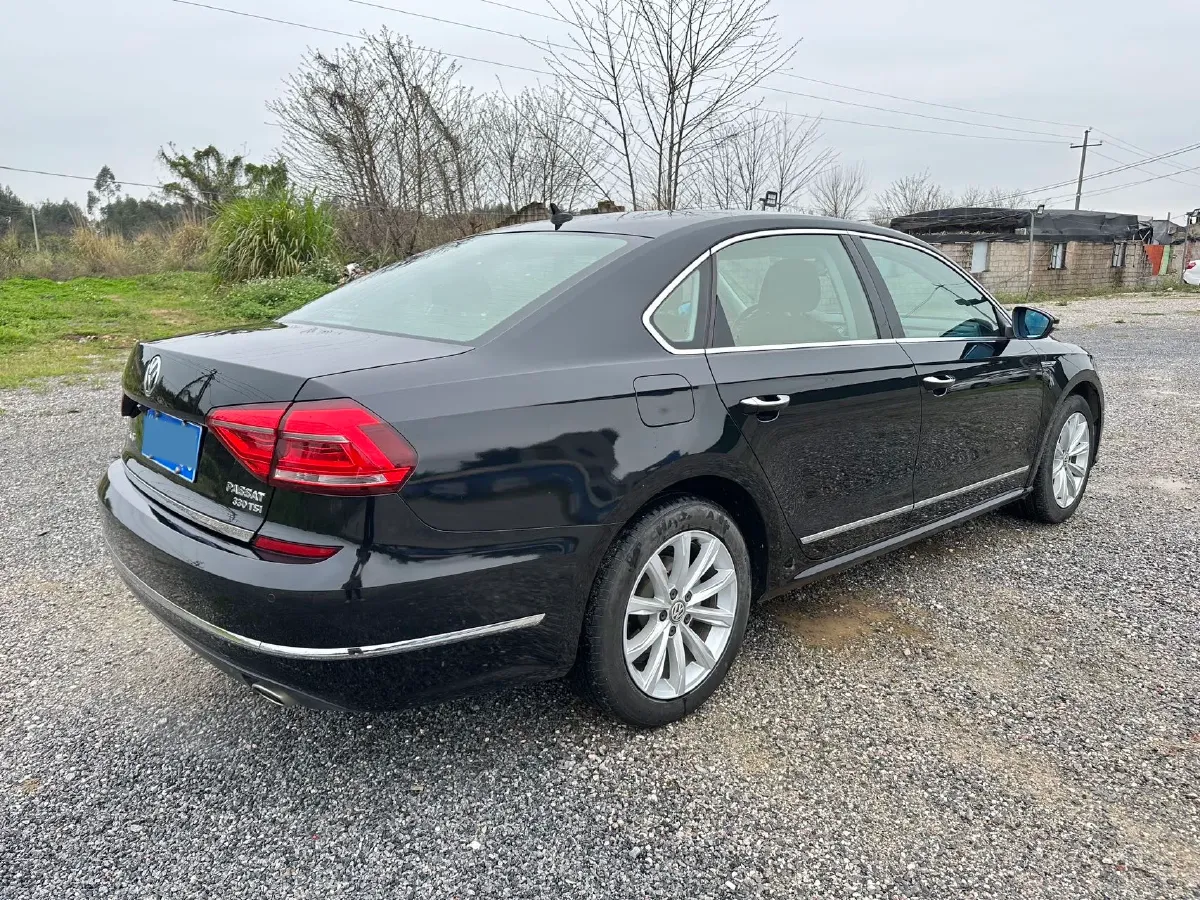 2017 Volkswagen Passat 1.8T 180HP L4 7DCT,autocango,china used car exporter,china ev exporter,chinese used car exporter,chinese used ev exporter