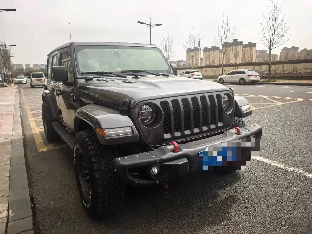 2021 Jeep Wrangler 2.0T 266HP L4 8AT,autocango,china used car exporter,china ev exporter,chinese used car exporter,chinese used ev exporter