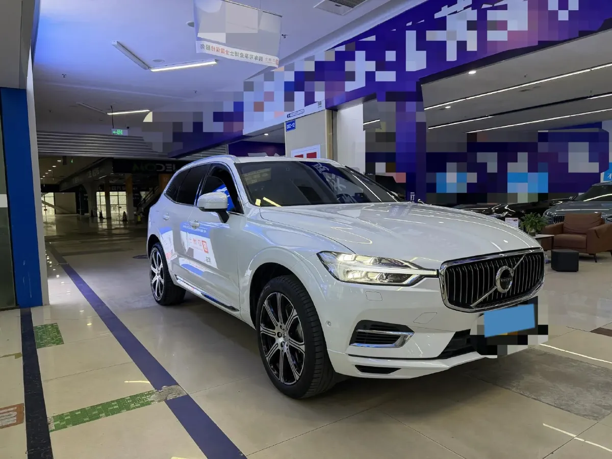 2019 Volvo XC60 PHEV 2.0T 320HP L4 8AT PHEV 10.1KWH,autocango,china used car exporter,china ev exporter,chinese used car exporter,chinese used ev exporter