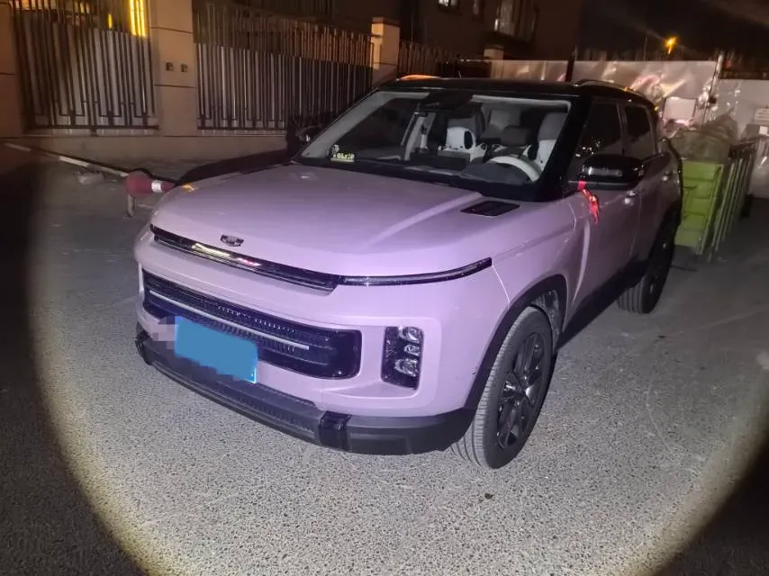 2026 Geely ICON 1.5T 181HP L4 7DCT,autocango,china used car exporter,china ev exporter,chinese used car exporter,chinese used ev exporter