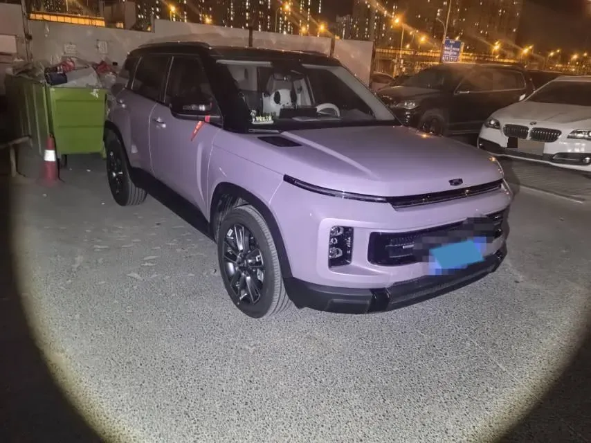 2026 Geely ICON 1.5T 181HP L4 7DCT,autocango,china used car exporter,china ev exporter,chinese used car exporter,chinese used ev exporter