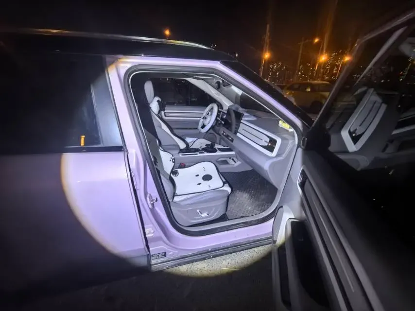 2026 Geely ICON 1.5T 181HP L4 7DCT,autocango,china used car exporter,china ev exporter,chinese used car exporter,chinese used ev exporter