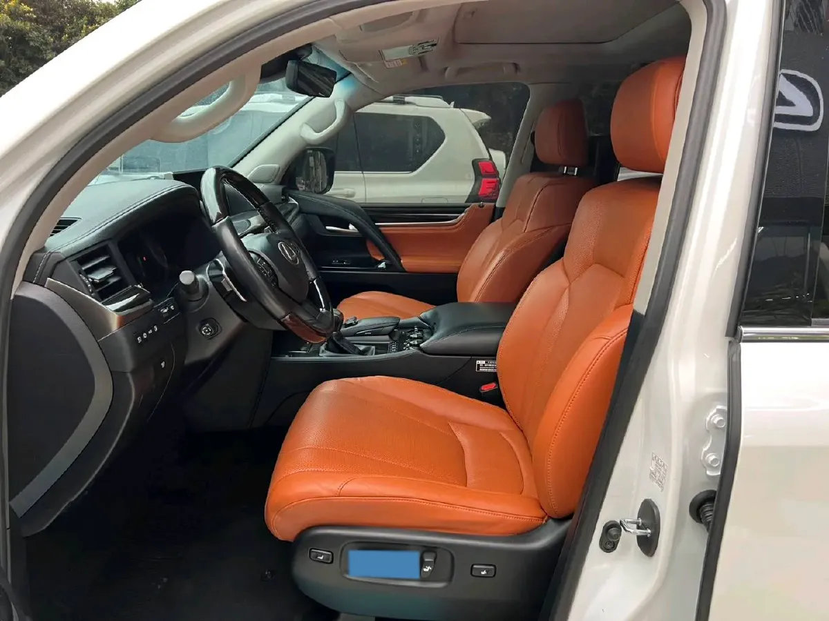 2019 Lexus LX 5.7L 367HP V8 8AT,autocango,china used car exporter,china ev exporter,chinese used car exporter,chinese used ev exporter