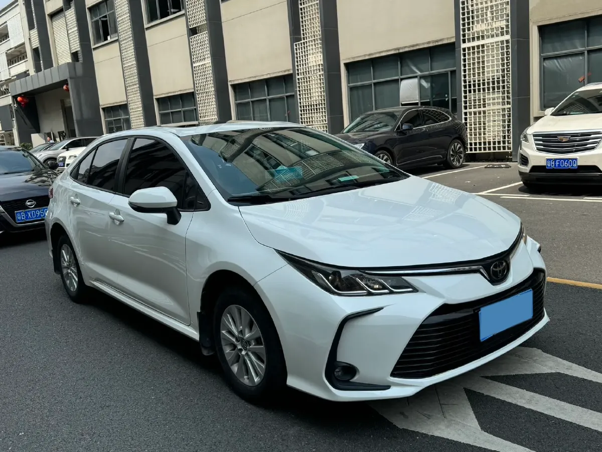 2021 Toyota Corolla 1.2T 116HP L4 CVT,autocango,china used car exporter,china ev exporter,chinese used car exporter,chinese used ev exporter