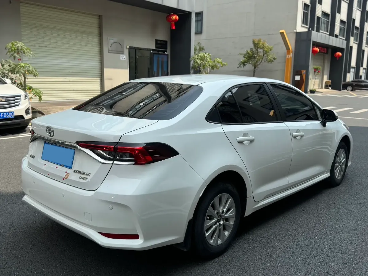 2021 Toyota Corolla 1.2T 116HP L4 CVT,autocango,china used car exporter,china ev exporter,chinese used car exporter,chinese used ev exporter