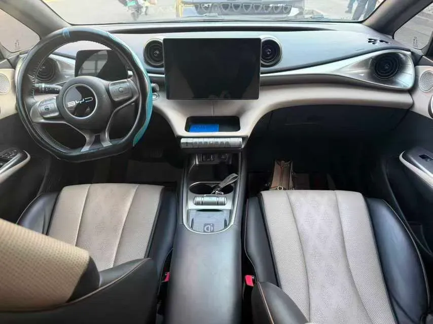 2023 BYD Dolphin BEV 44.928KWH,autocango,china used car exporter,china ev exporter,chinese used car exporter,chinese used ev exporter