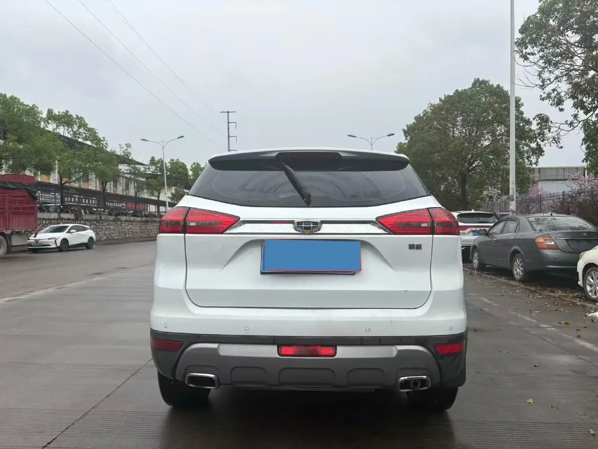 2016 Geely Azkarra 2.0L 141HP L4 6MT,autocango,china used car exporter,china ev exporter,chinese used car exporter,chinese used ev exporter