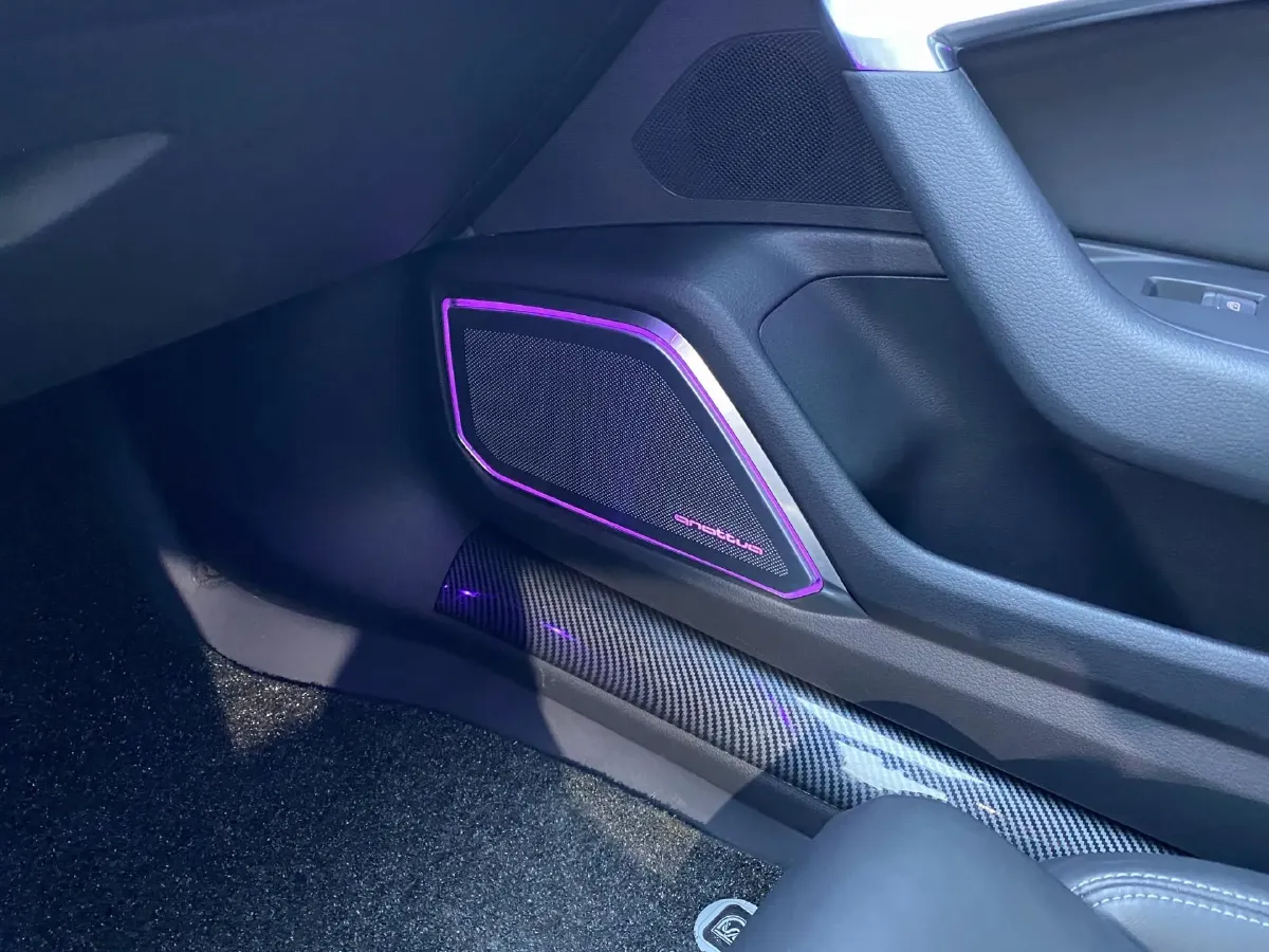 2024 Audi A7 2.0T 265HP L4 7DCT,autocango,china used car exporter,china ev exporter,chinese used car exporter,chinese used ev exporter