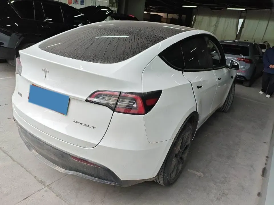 2024 Tesla Model Y BEV 78.4KWH,autocango,china used car exporter,china ev exporter,chinese used car exporter,chinese used ev exporter