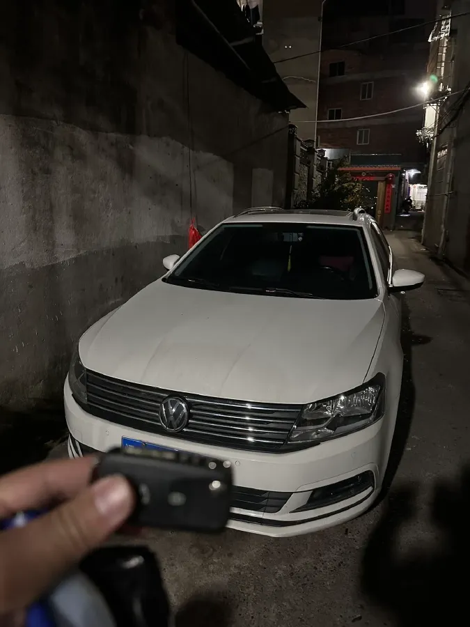 2017 Volkswagen Gran Lavida 1.2T 110HP L4 7DCT,autocango,china used car exporter,china ev exporter,chinese used car exporter,chinese used ev exporter