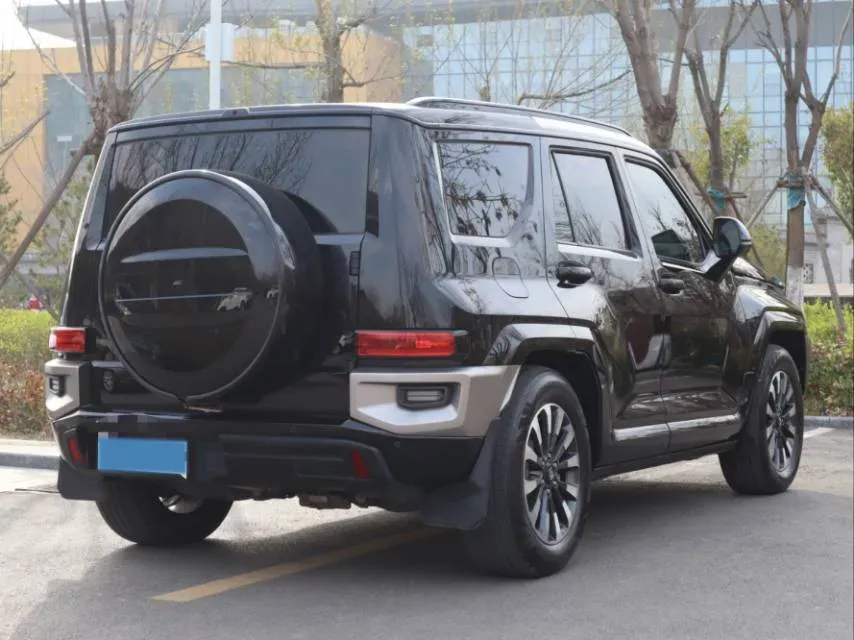 2024 Tank 700 3.0T 360HP V6 9AT PHEV 37.1KWH,autocango,china used car exporter,china ev exporter,chinese used car exporter,chinese used ev exporter