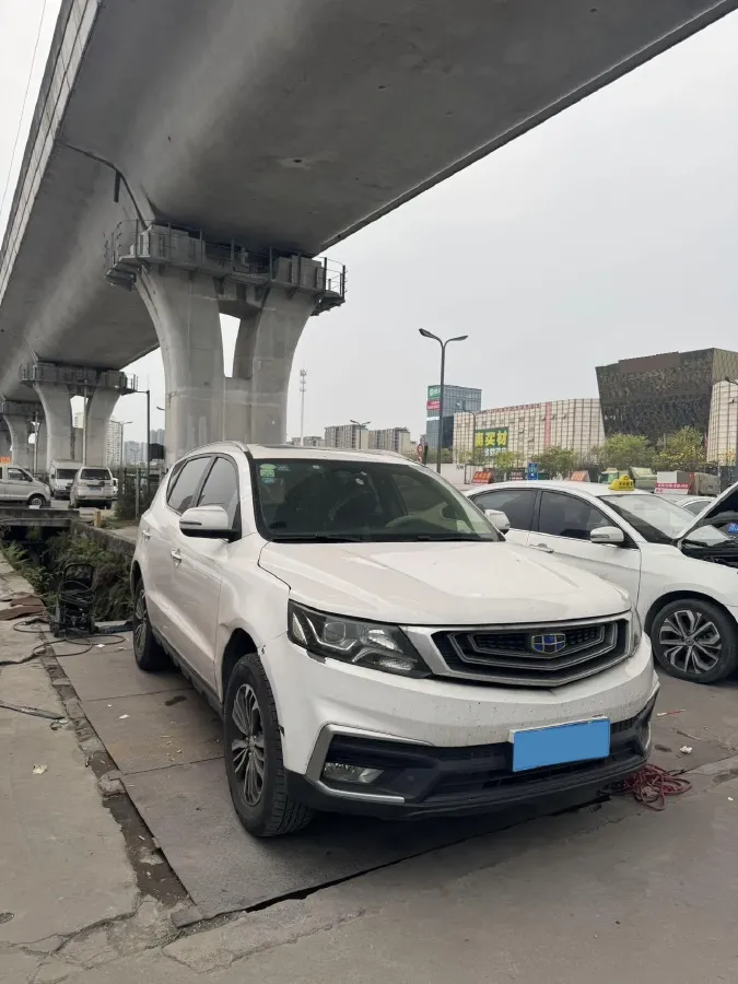 2018 Geely Vision X6 1.8L 133HP L4 5MT,autocango,china used car exporter,china ev exporter,chinese used car exporter,chinese used ev exporter