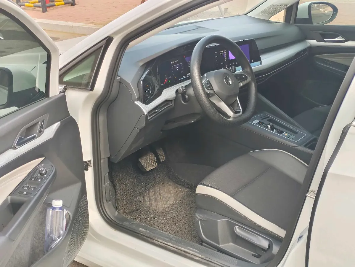 2023 Volkswagen Golf 1.4T 150HP L4 7DCT,autocango,china used car exporter,china ev exporter,chinese used car exporter,chinese used ev exporter