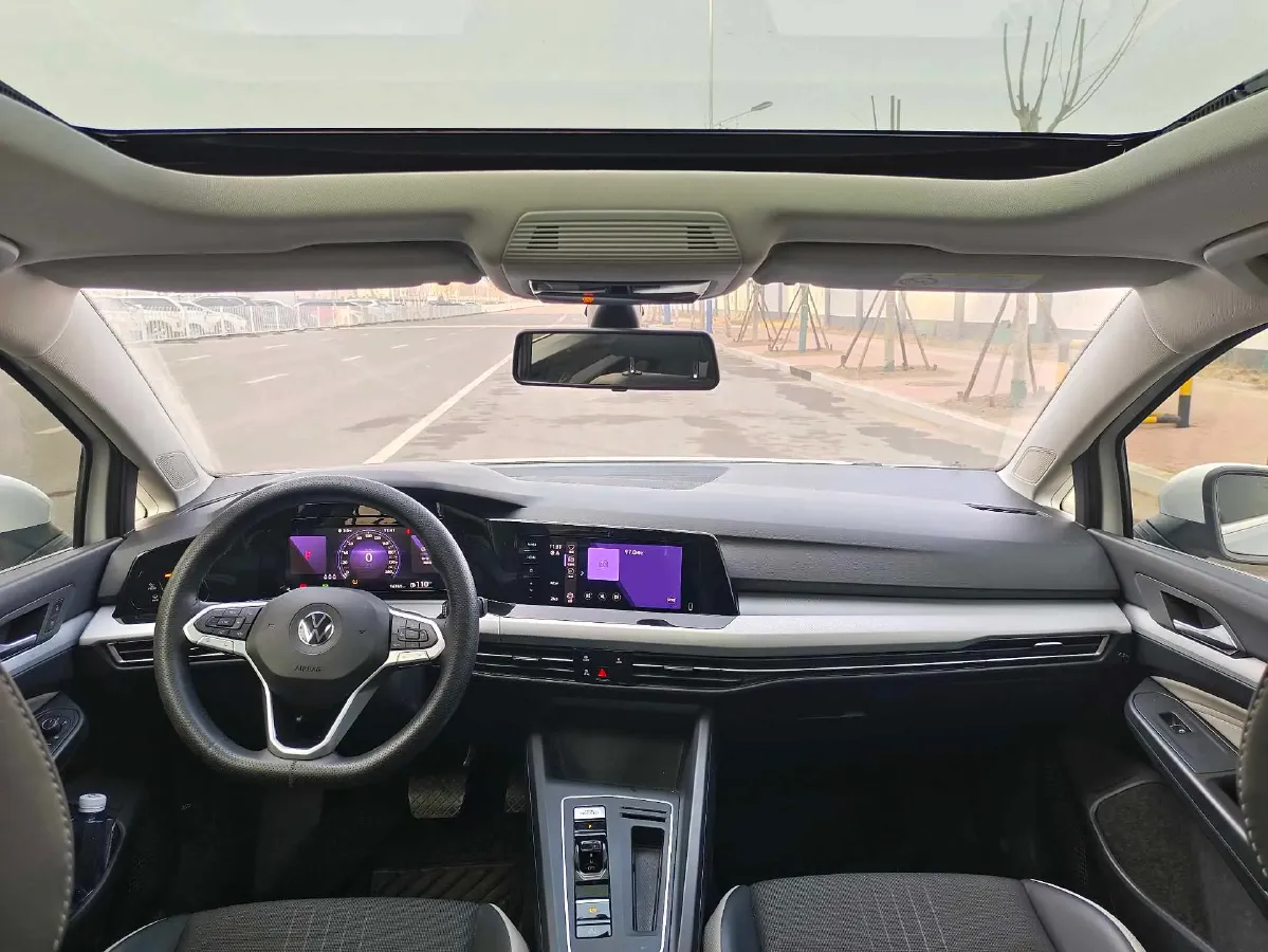 2023 Volkswagen Golf 1.4T 150HP L4 7DCT,autocango,china used car exporter,china ev exporter,chinese used car exporter,chinese used ev exporter