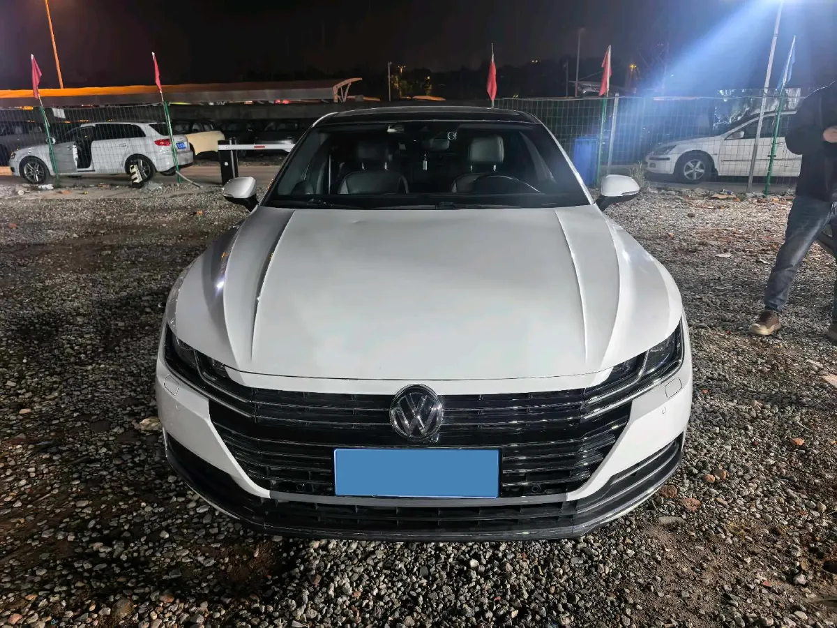 2020 Volkswagen CC 2.0T 186HP L4 7DCT,autocango,china used car exporter,china ev exporter,chinese used car exporter,chinese used ev exporter