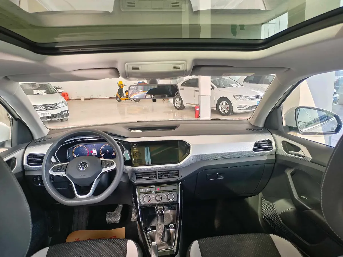 2023 Volkswagen Tacqua 1.2T 116HP L4 7DCT,autocango,china used car exporter,china ev exporter,chinese used car exporter,chinese used ev exporter