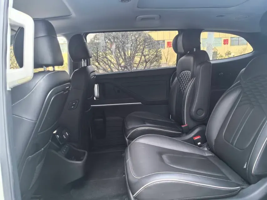 2021 Hyundai Custo 2.0T 236HP L4 8AT,autocango,china used car exporter,china ev exporter,chinese used car exporter,chinese used ev exporter