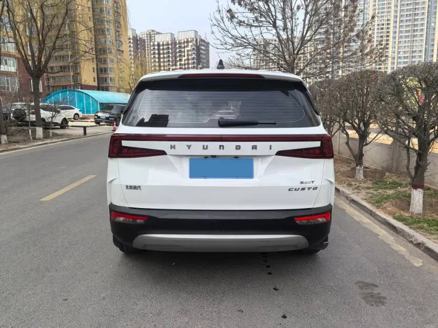 2021 Hyundai Custo 2.0T 236HP L4 8AT,autocango,china used car exporter,china ev exporter,chinese used car exporter,chinese used ev exporter