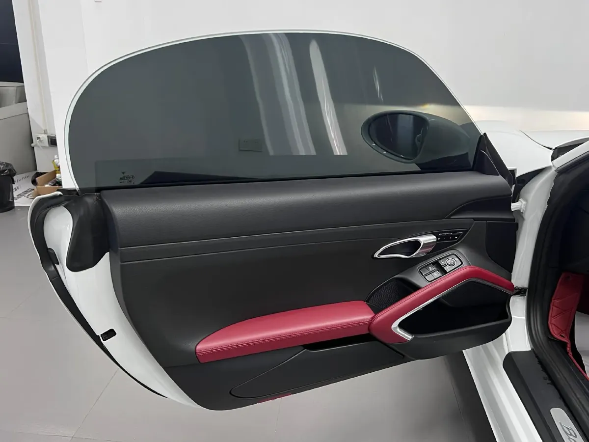 2018 Porsche 718 2.0T 250HP H4 7DCT,autocango,china used car exporter,china ev exporter,chinese used car exporter,chinese used ev exporter