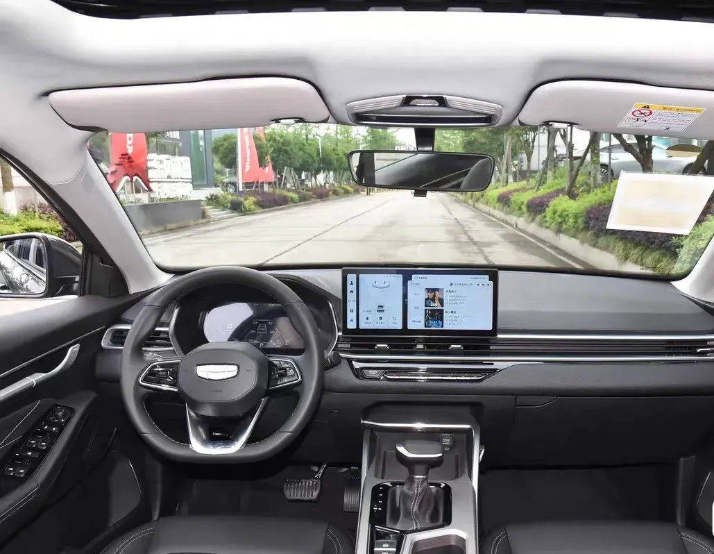 2025 Geely Emgrand 1.5L 127HP L4 CVT,autocango,china used car exporter,china ev exporter,chinese used car exporter,chinese used ev exporter