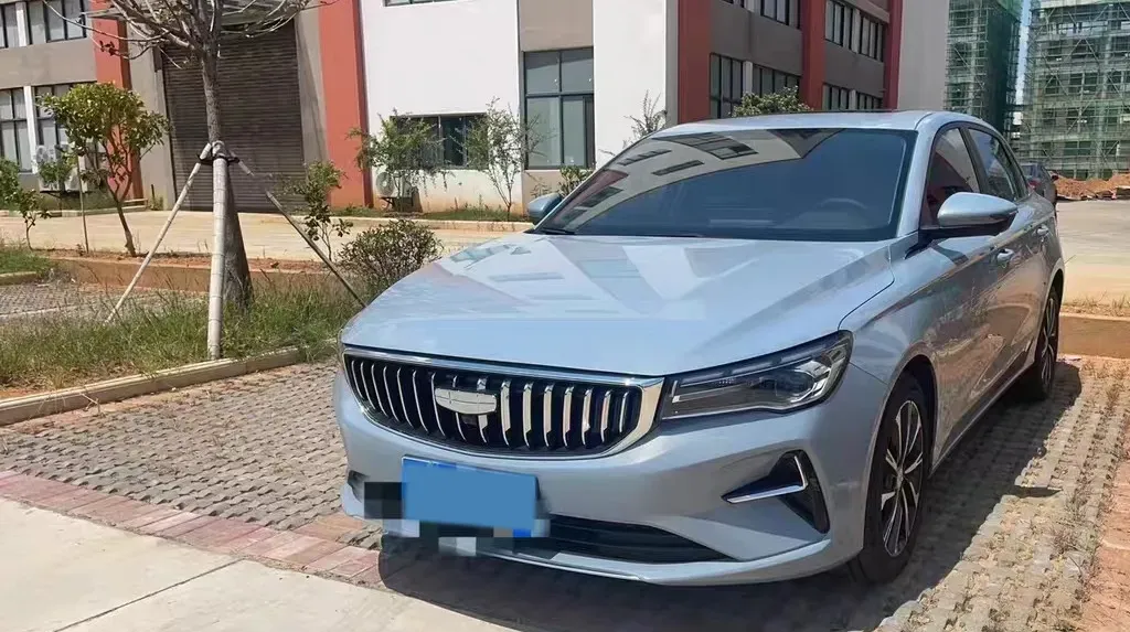 2025 Geely Emgrand 1.5L 127HP L4 CVT,autocango,china used car exporter,china ev exporter,chinese used car exporter,chinese used ev exporter